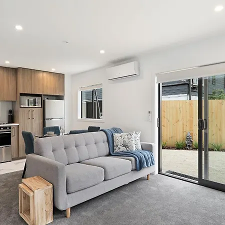 Cozy On Manchester Apartment